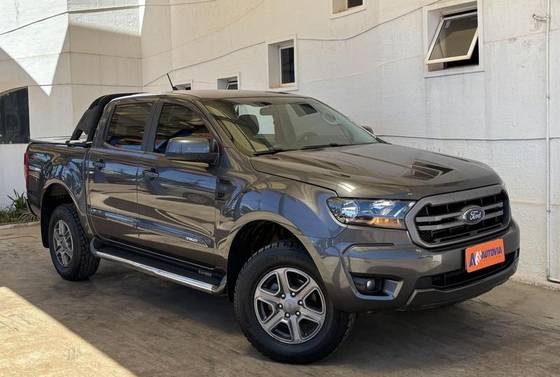 FORD RANGER 2.2 XLS 4X4 CD 16V DIESEL 4P AUTOMÁTICO
